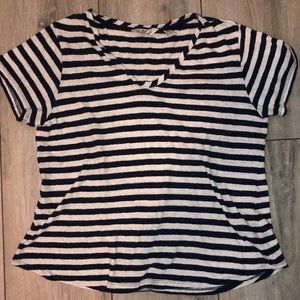 Vineyard Vines Striped shirt